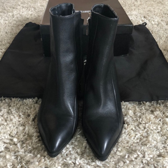 *SOLD* Saint-Laurent Finn leather ankle boots - Picture 3 of 8